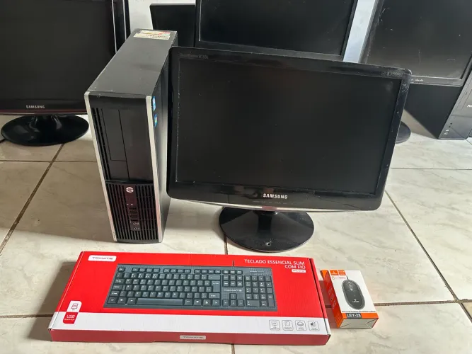 I5 terceira geração completo 900,00 com ssd  i3 sexta geração ddr4 1200,00 loja 