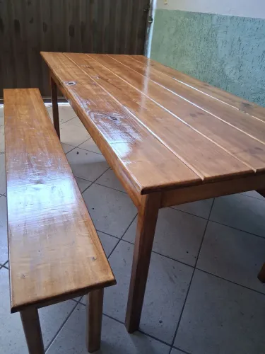 Mesa de Madeira