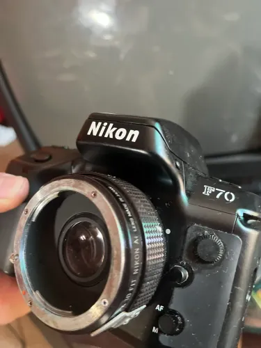 câmera SLR (Single-Lens Reflex)