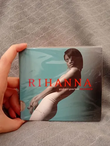 CD Rihanna - Good Girl Gone Bad: Reloaded