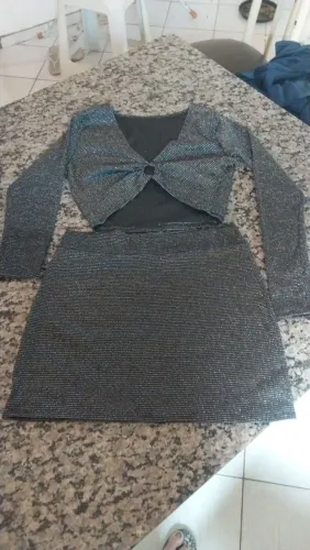 Vende roupas femininas