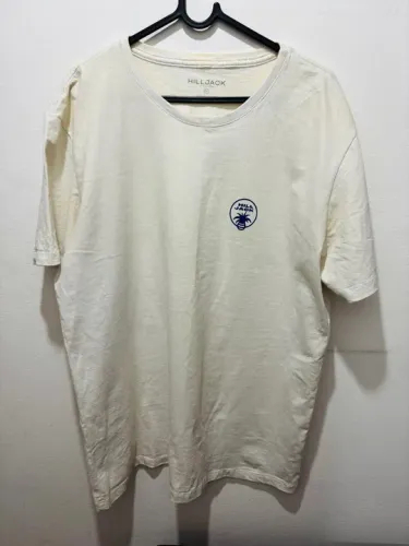 Camiseta Branca Hill Jack