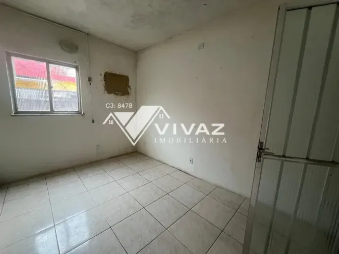Sala comercial no Largo da Abolição