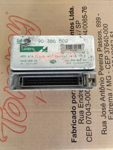 Modulo injeção omega Corsa tigrão */32061058-03