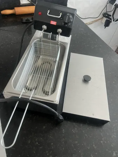 Fritadeira elétrica 3 litros 