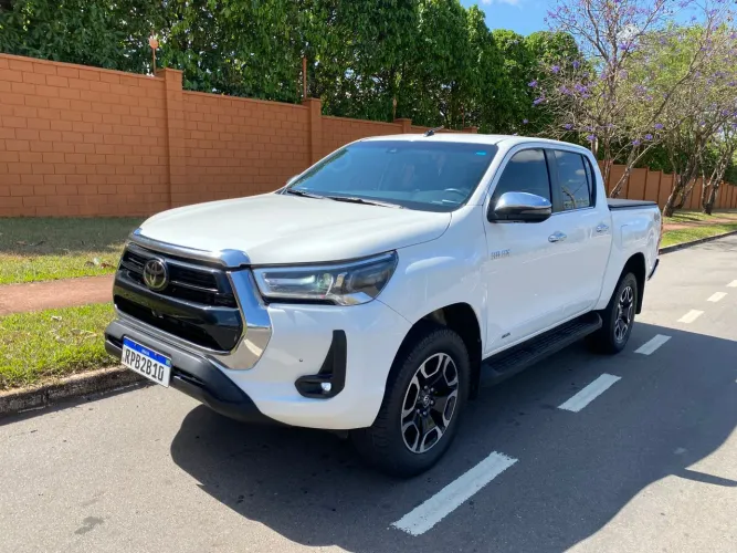 Toyota Hilux CD SRX 4X4 2.8 TDI 16V Diesel Aut. 2022