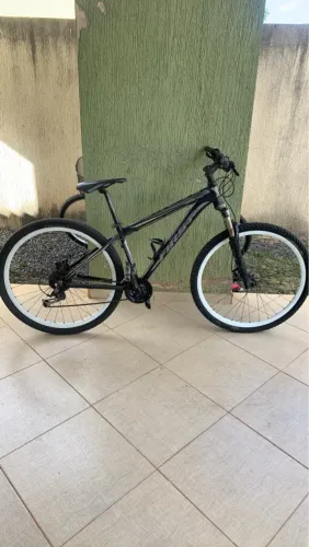 Bicicleta aro 29 First 