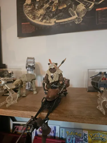 Ewok com Speeder Bike black séries star wars
