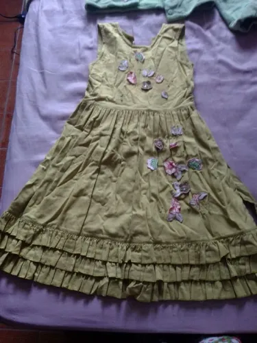 Vestido Infantil Menina - Verde - Flores Bordadas