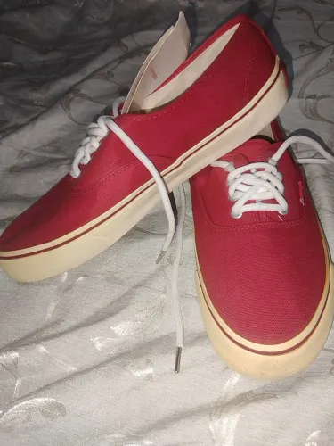 Novíssimo Tênis Street Redley Originals Vermelho, tamanho 43, NOVO NA ETIQUETA,NUNCA USADO