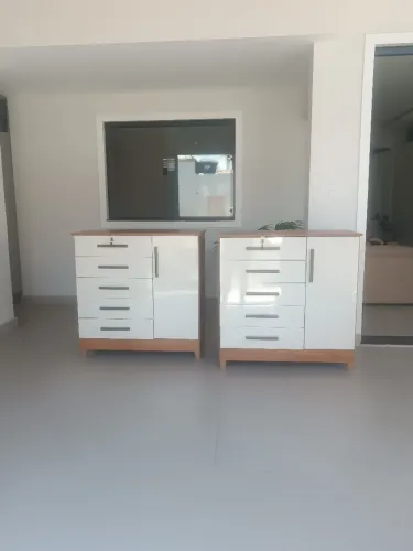 Cômodas novas