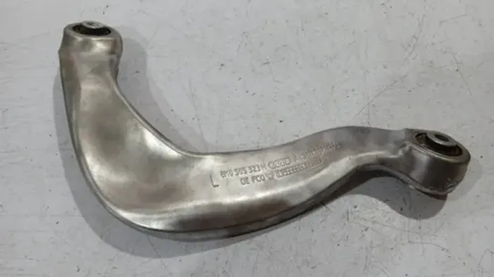 Braço Da Suspensão Traseira Esquerda Audi A4 A5 2009 - 2015