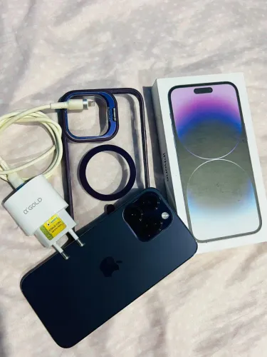 Vendo um iPhone 14 Pro Max 256 GB
