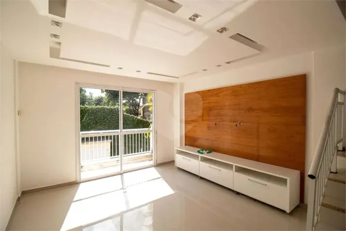 Casa de Vila à venda com 3 suítes no condomínio Solar da Floresta, Rio de Janeiro - RJ