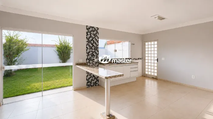 Casa para aluguel, 3 quartos, 1 suíte, 2 vagas, Vila Operária - Rio Claro/SP