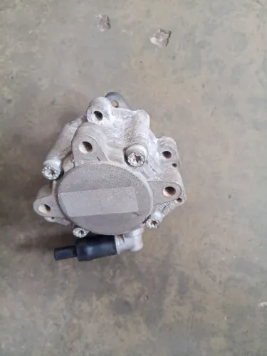 BOMBA DE DIREÇÃO HIDRÁULICA RANGER / TROLLER T4 MOTOR 3.0