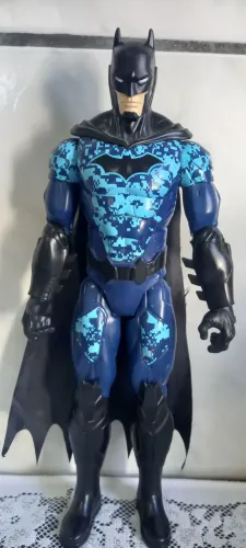 Boneco articulado Batman camuflado Sunny 30cm
