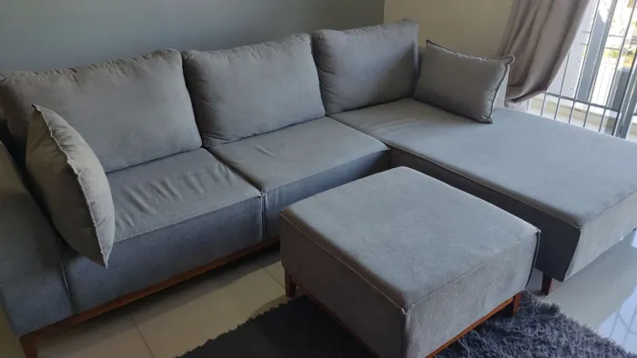 Sofá 3 lugares com chaise