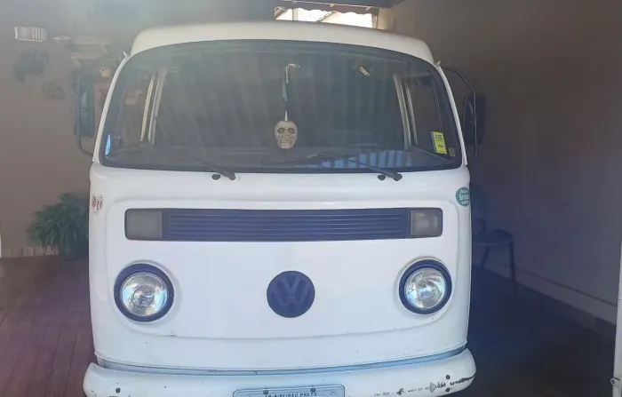Volkswagen Kombi Standard/ Luxo/ Serie Prata 2001