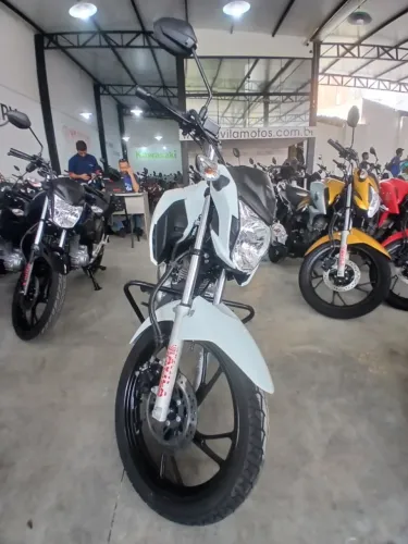 CG TITAN 2024 2.000 KM