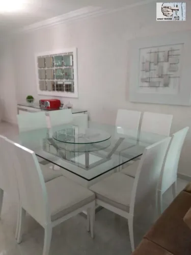 Casa com 3 Quarto(s) e 5 banheiro(s) para Alugar, 370 m² por R$ 18000 / Mês
