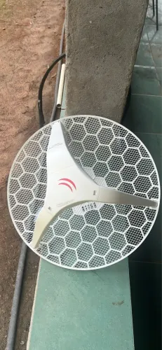 Antena Mikrotikis LHG 6 Semi Nova (Usada só 3 dias)