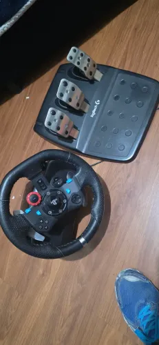 Volante G29  com câmbio 