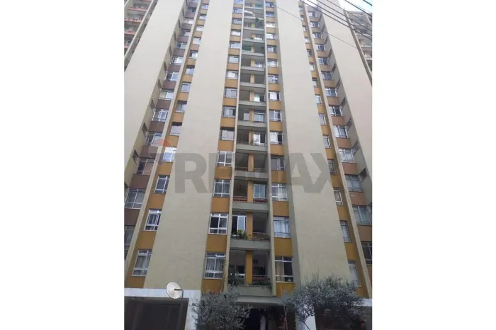 Apartamento no Centro de Juiz de Fora à Venda