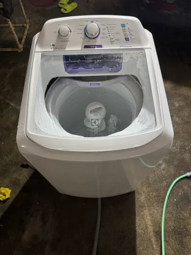 Máquina de lavar Electrolux 10,5 KG