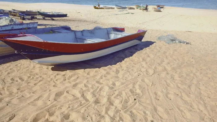 Barco de alumínio borda alta. Com motor Yamaha 30hp 2023 .