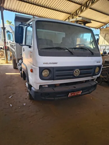 Caminhão Volkswagen 8.160 Delivery 