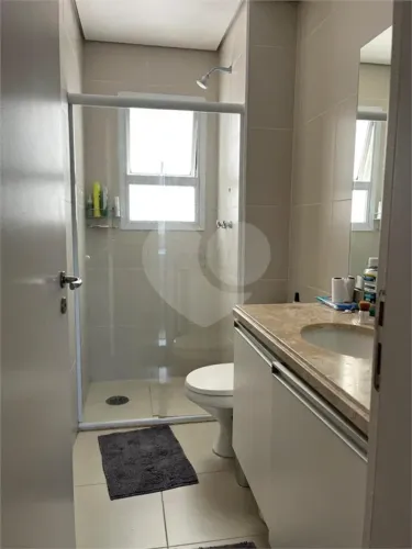 Apartamento à venda com 3 quartos, sendo 1 suíte, no condomínio Helbor Life Club Mogilar, 