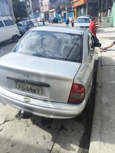 Chevrolet Corsa GL 1.6 MPFI / 1.4 EFI 2P E 4P 1996