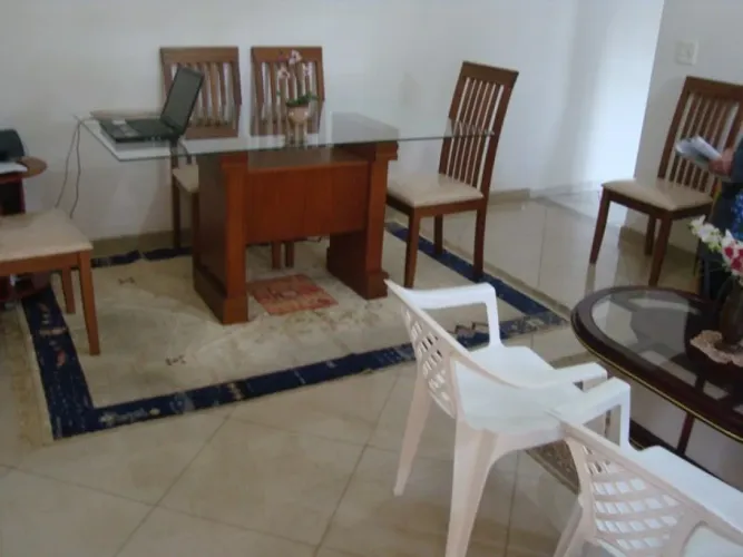 Casa com terreno de 8,50 X 35 metros à venda, Vila Carrão, São Paulo