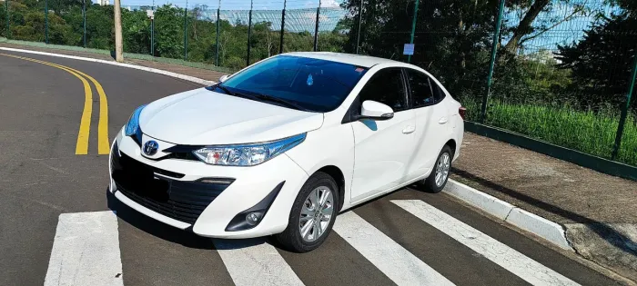 Toyota Yaris XL Sedan 1.5 Flex 16V 4P Aut. 2019