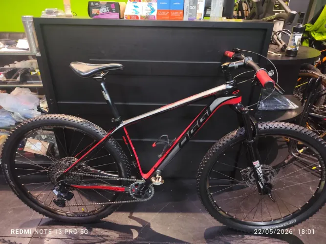 Oggi agille Sport carbon squadra tamanho 17 
