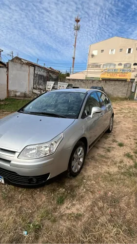 Citroen C4 GLX 2.0 Flex 16V 5P Aut. 2010
