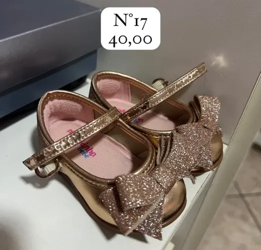 Sapatinho para bebê menina 
