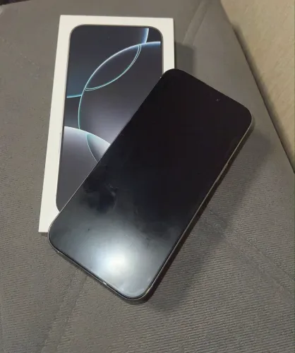 iPhone 16 Pro Max 512GB Branco/White Titanium Impecável