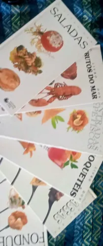 Coleção 5 Livros de Receitas: Saladas Frutos Mar Coquetéis Massas e Fondues