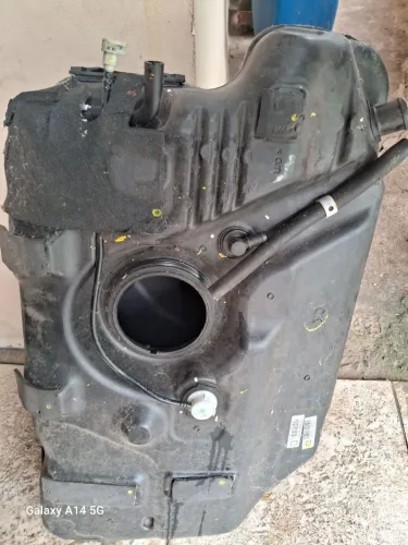 Tanque gasolina Spin Chevrolet 2015