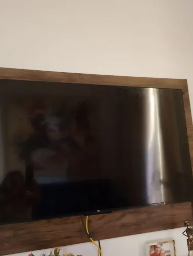 Smart tv 50 polegadas TCL com defeito