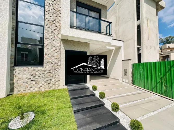 Casa 3 quartos em Condominio a venda no Umbará, Curitiba - PR | Confiancce Imóveis