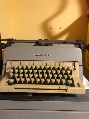 Para colecionadores: máquina de escrever Olivetti - linea 98.