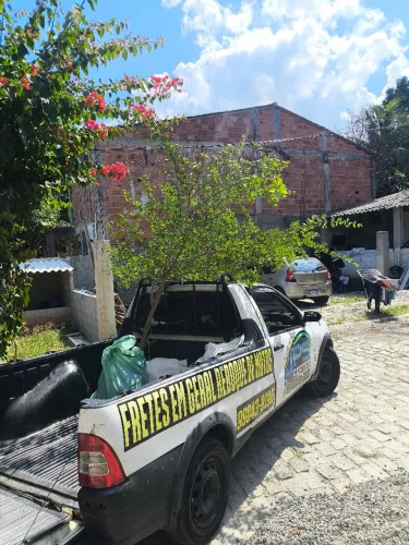 Frete Niterói 24h urgentes  mudanças reboque de motos. Retirada de entulhos 