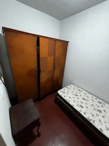 Quarto individual mobiliado para moças/ Botafogo -Zona Sul/ RJ