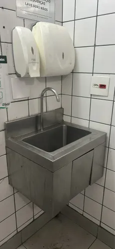 Lavatório Profissional em Aço Inox de Parede - 40 x 60 cm
