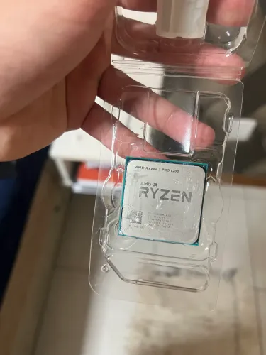Processador AMD Ryzen 3 Pro 1200