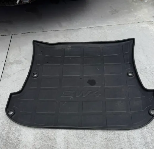 Tapete bandeja para porta malas Toyota Hilux Sw4 7 Lugares