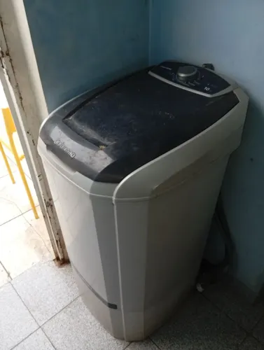 Vende se tanquinho